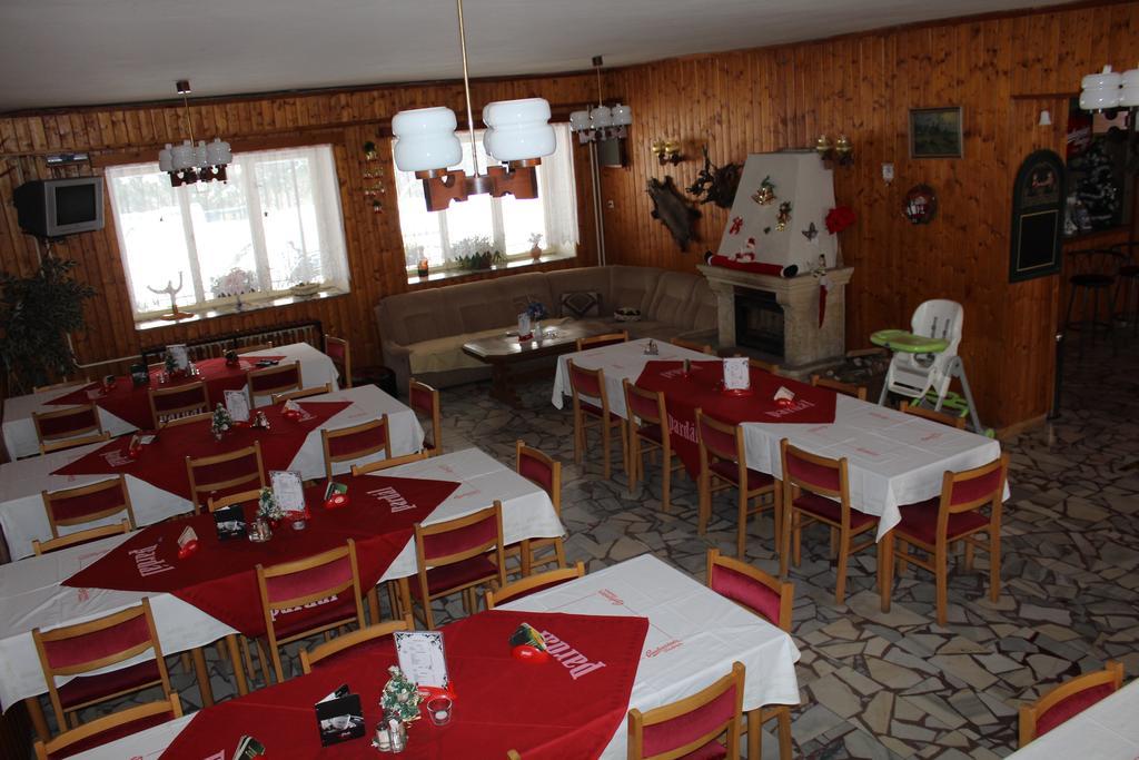 Sport Hotel Mustek Jáchymov Dış mekan fotoğraf